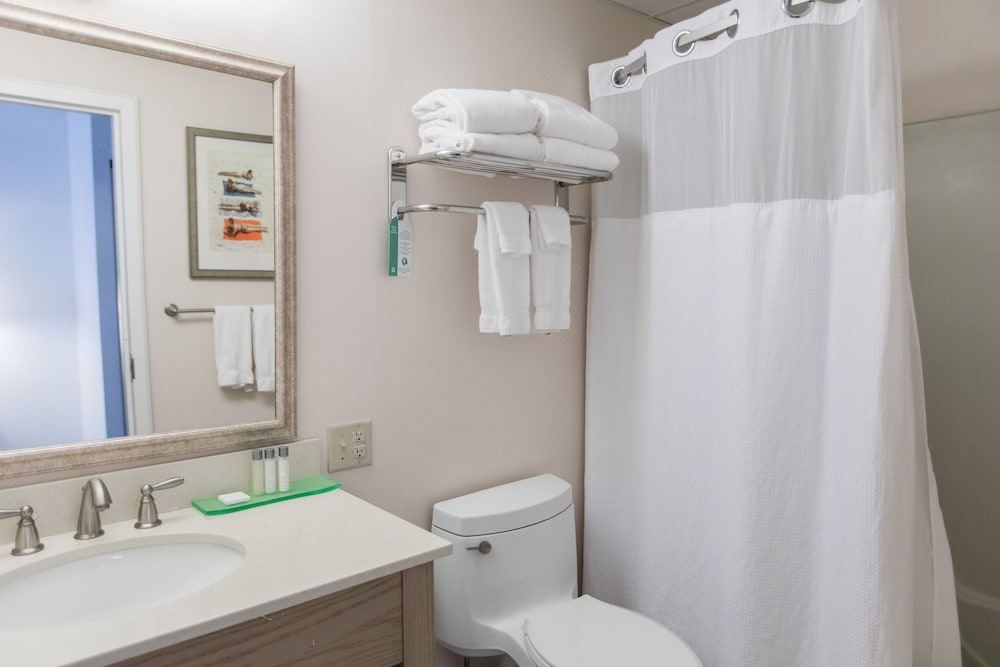 Photo of Bathroom in Silver Beach