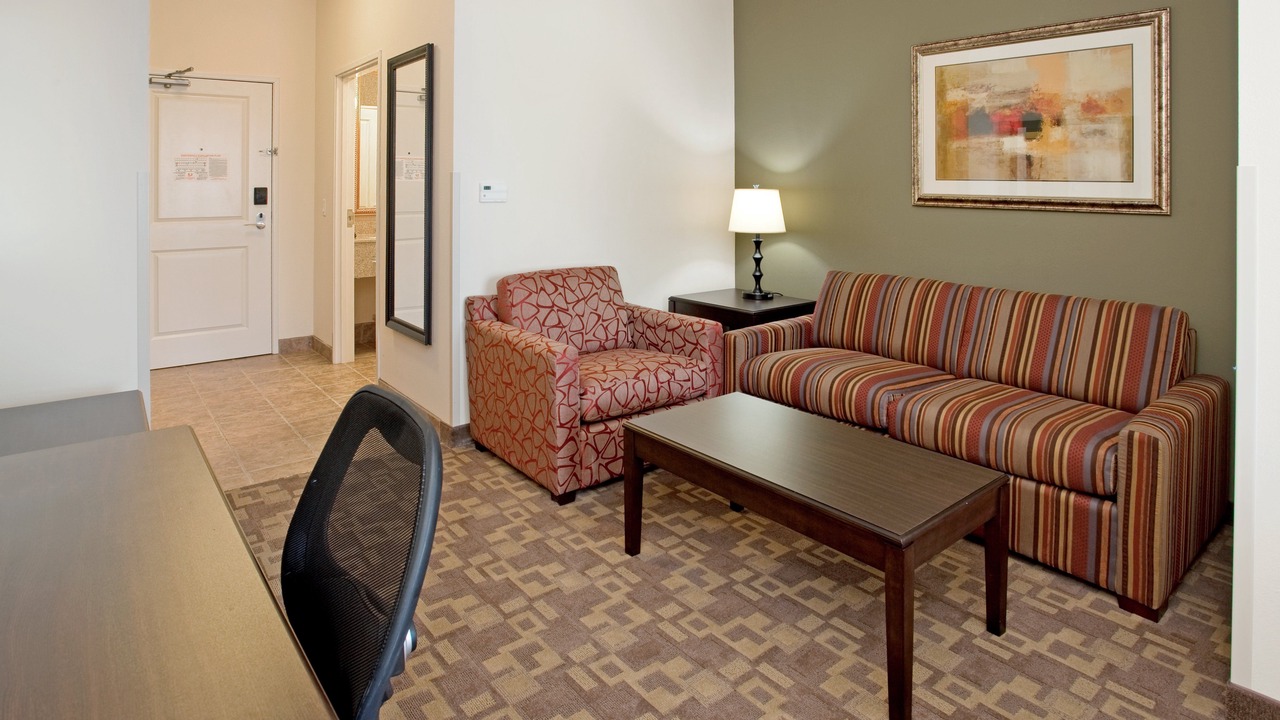 Photo of Livingroom in Topeka