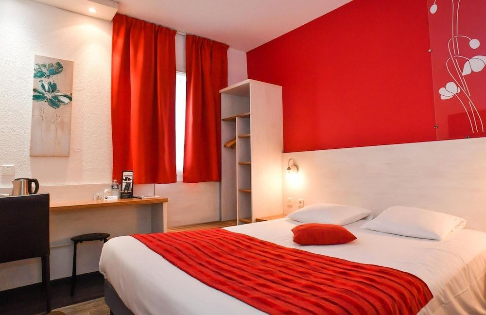 Photo of Bedroom in Saint-Lo