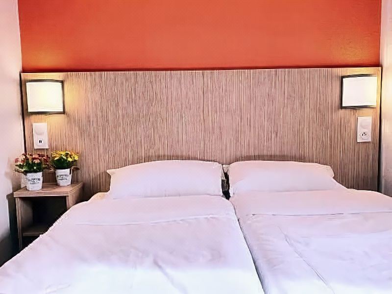 Photo of Bedroom in Ludres