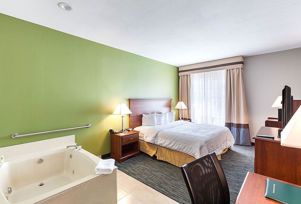 Photo of Bedroom in Mesquite