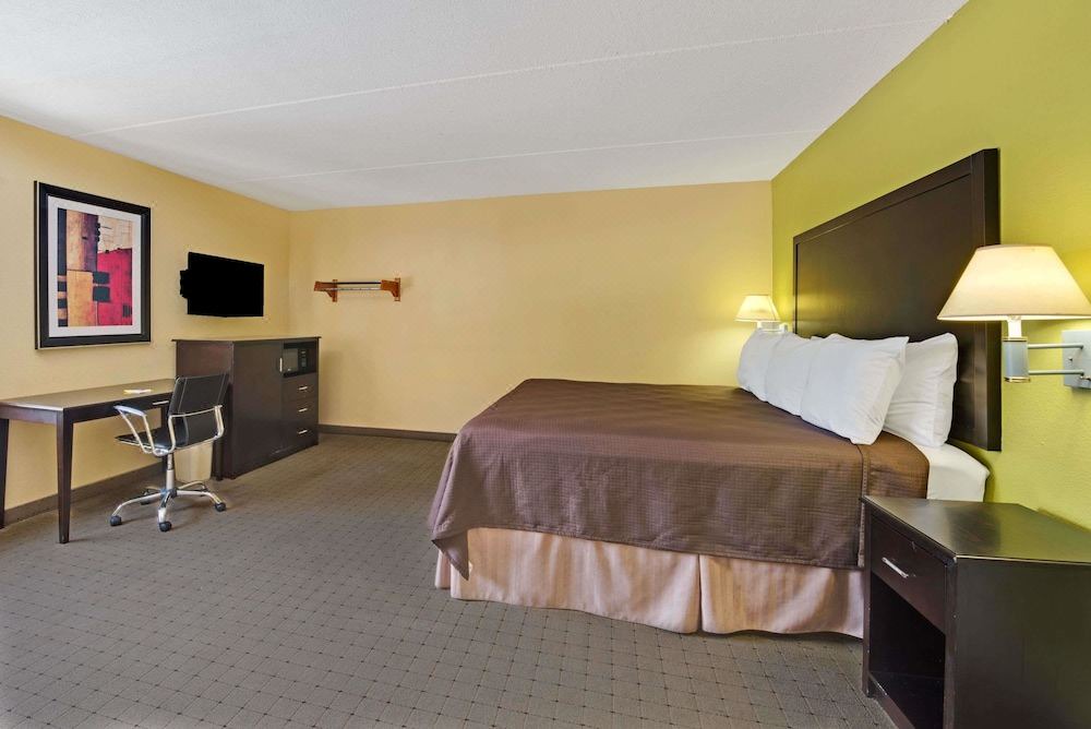 Photo of Bedroom in DeSoto
