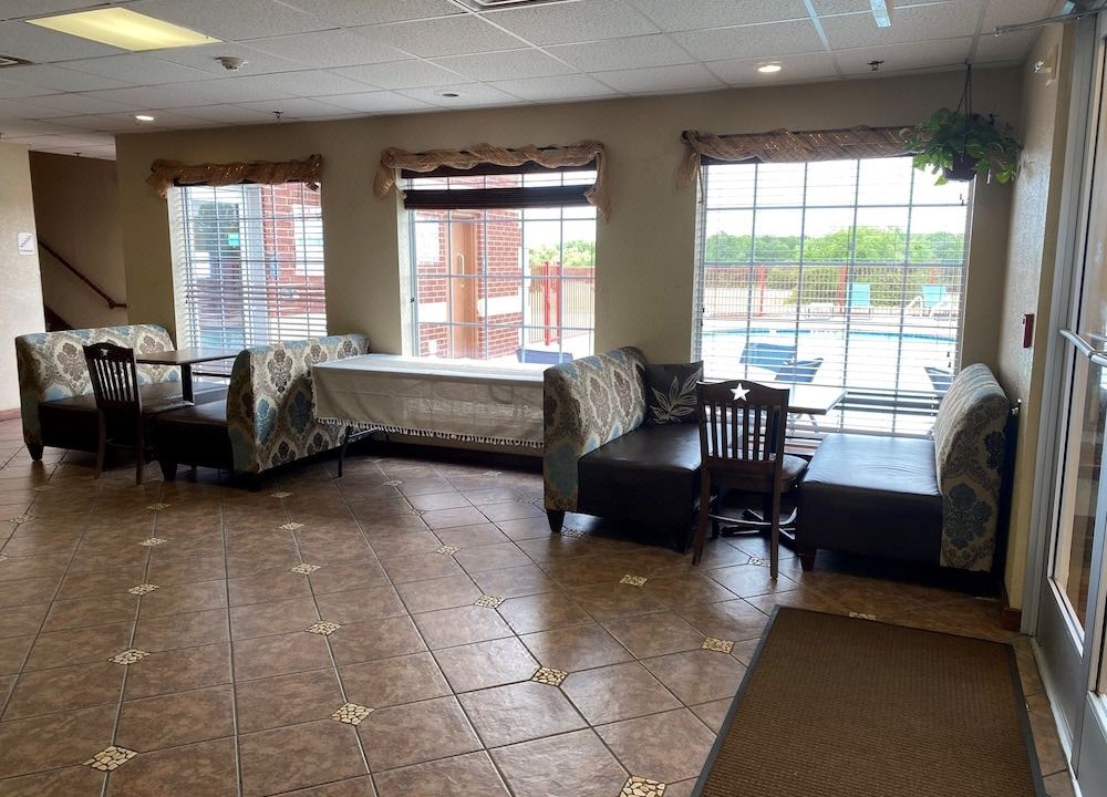 Photo of Livingroom in McGregor