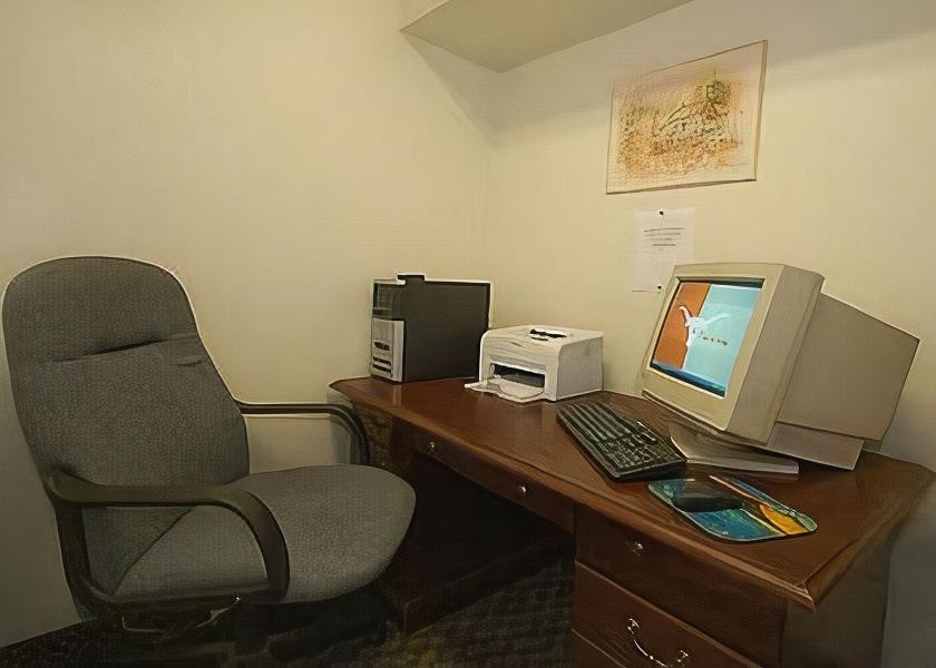 Photo of Livingroom in Central City