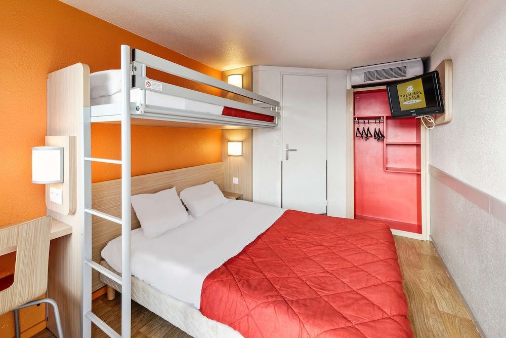Photo of Bedroom in Fleury-Merogis