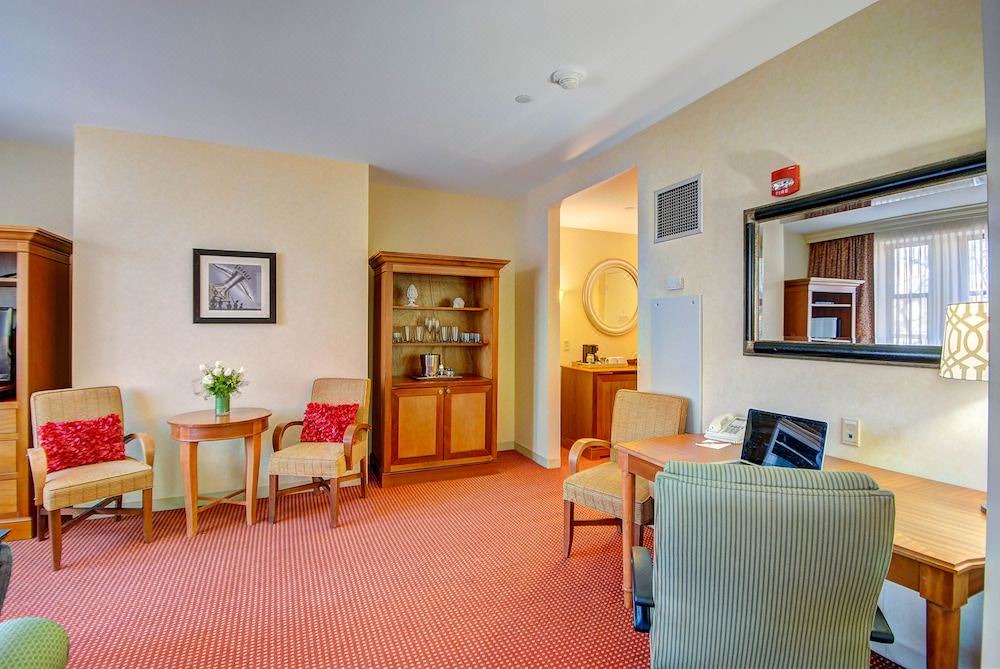 Photo of Livingroom in Southbridge