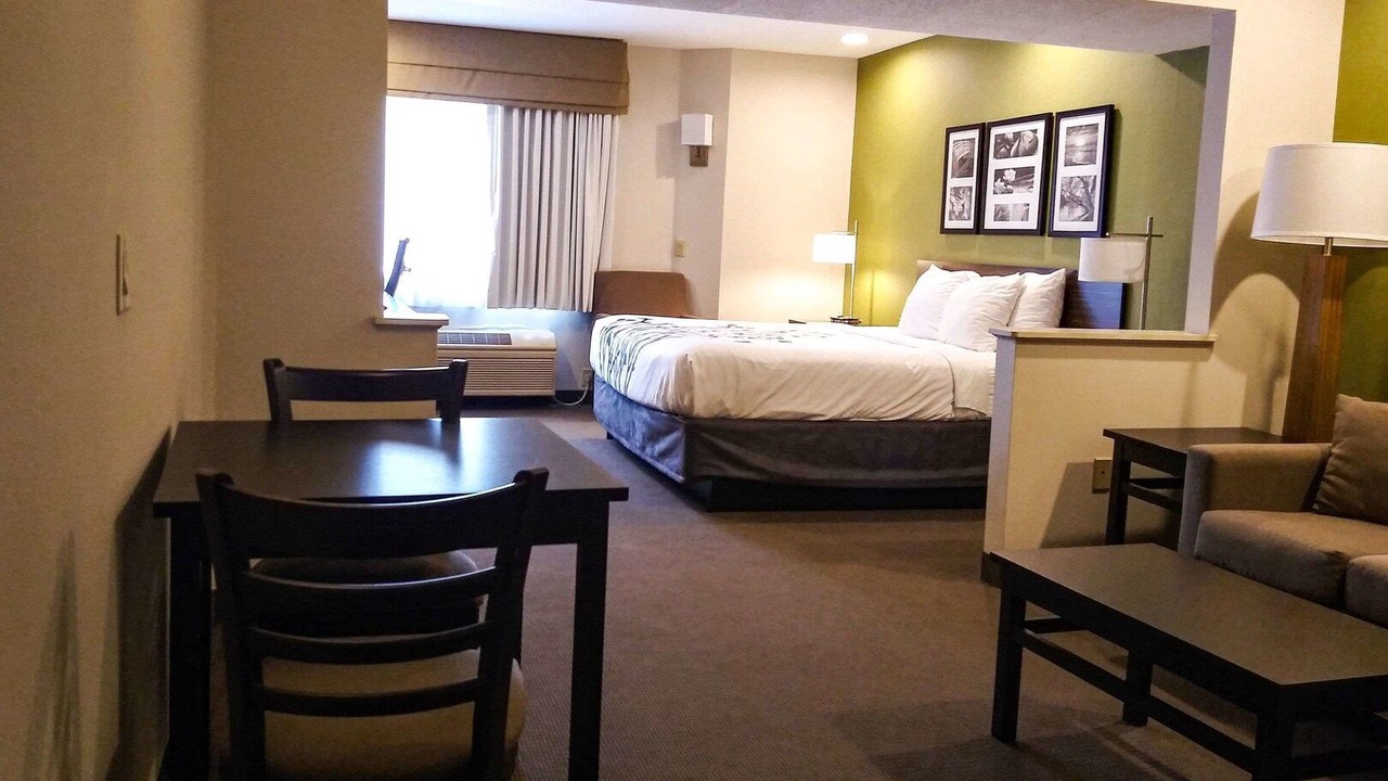 Photo of Others in Niantic