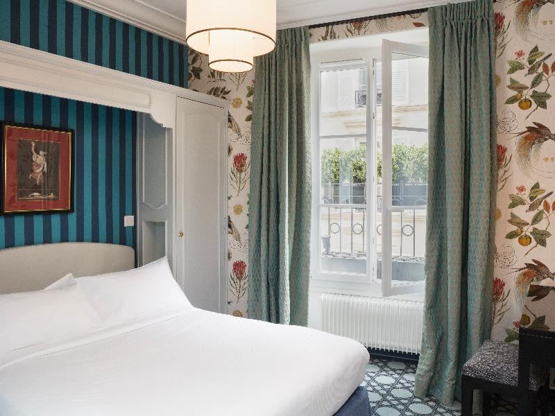 Photo of Bedroom in Saint-Thomas-d'Aquin
