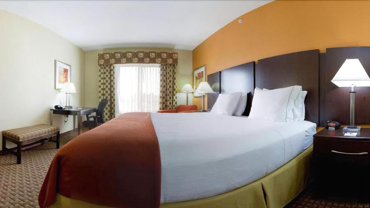 Photo of Bedroom in Bartlesville