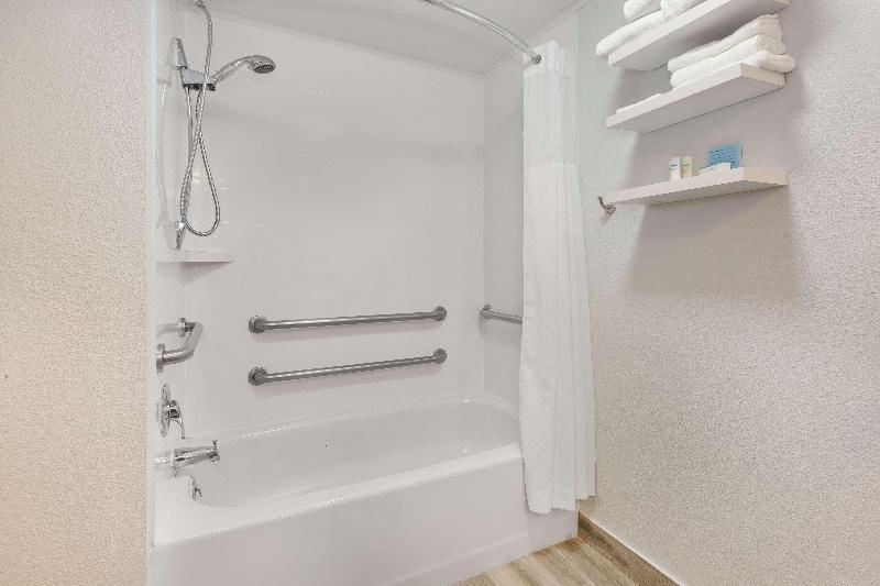 Photo of Bathroom in Sunbury