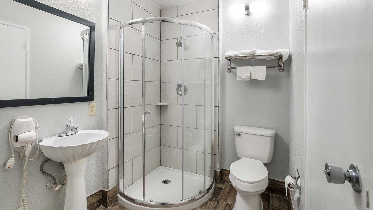 Photo of Bathroom in Greer