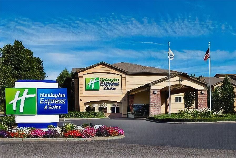 Photo of Buildings in Springfield