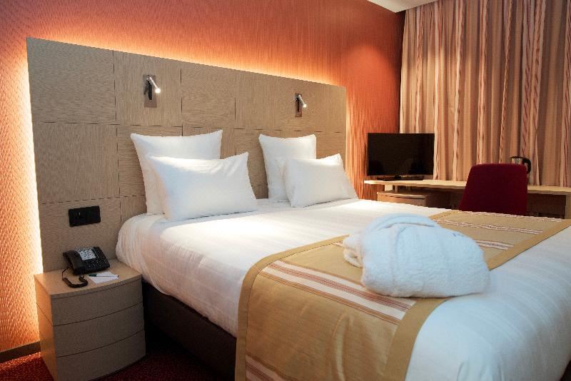 Photo of Bedroom in Cointrin