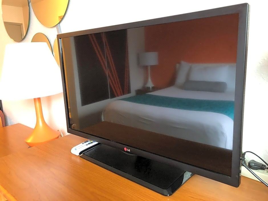 Photo of Bedroom in Southeast Salem