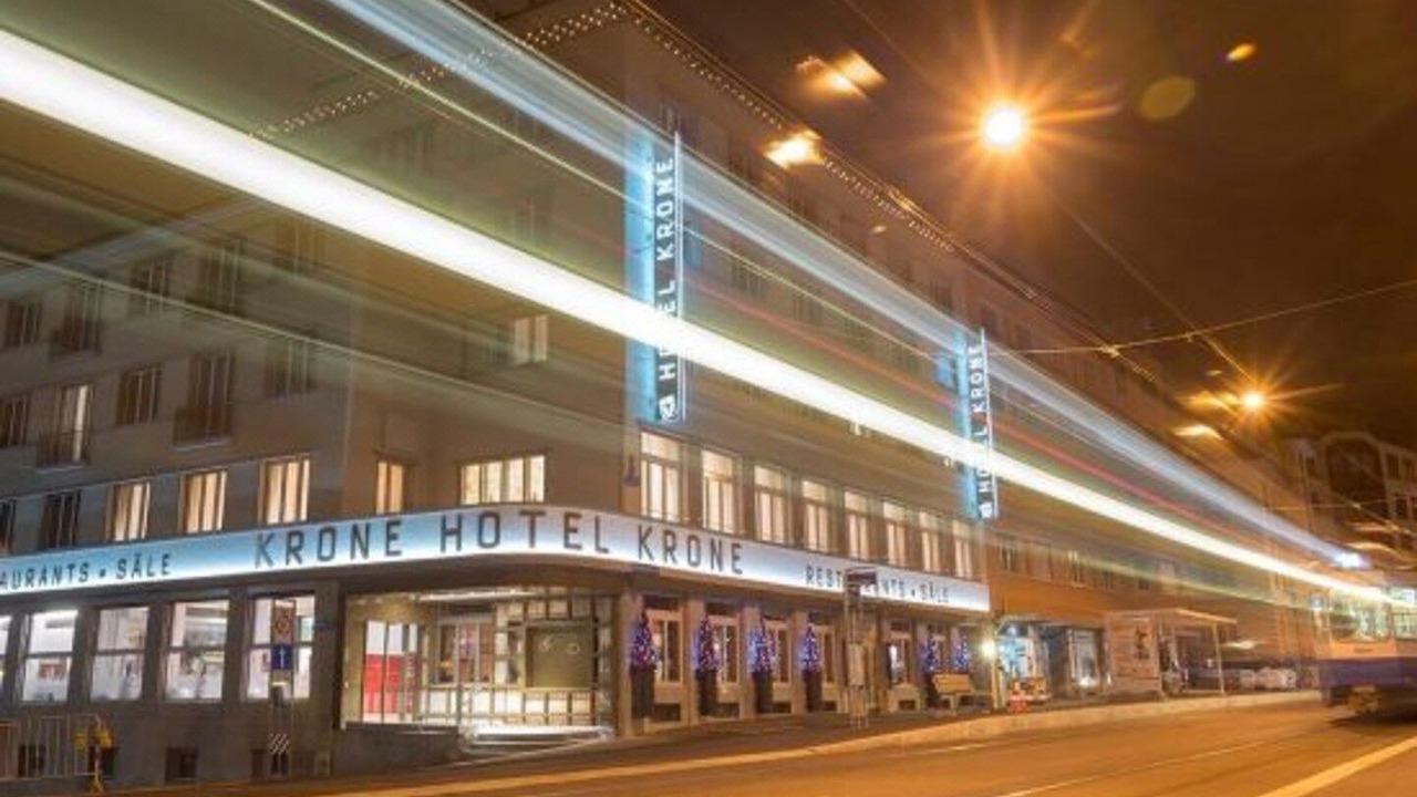 Photo of Buildings in District 6