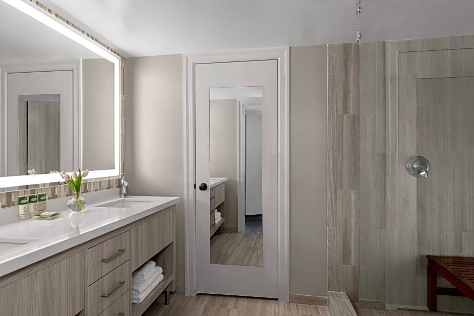 Photo of Bathroom in Harbour Town