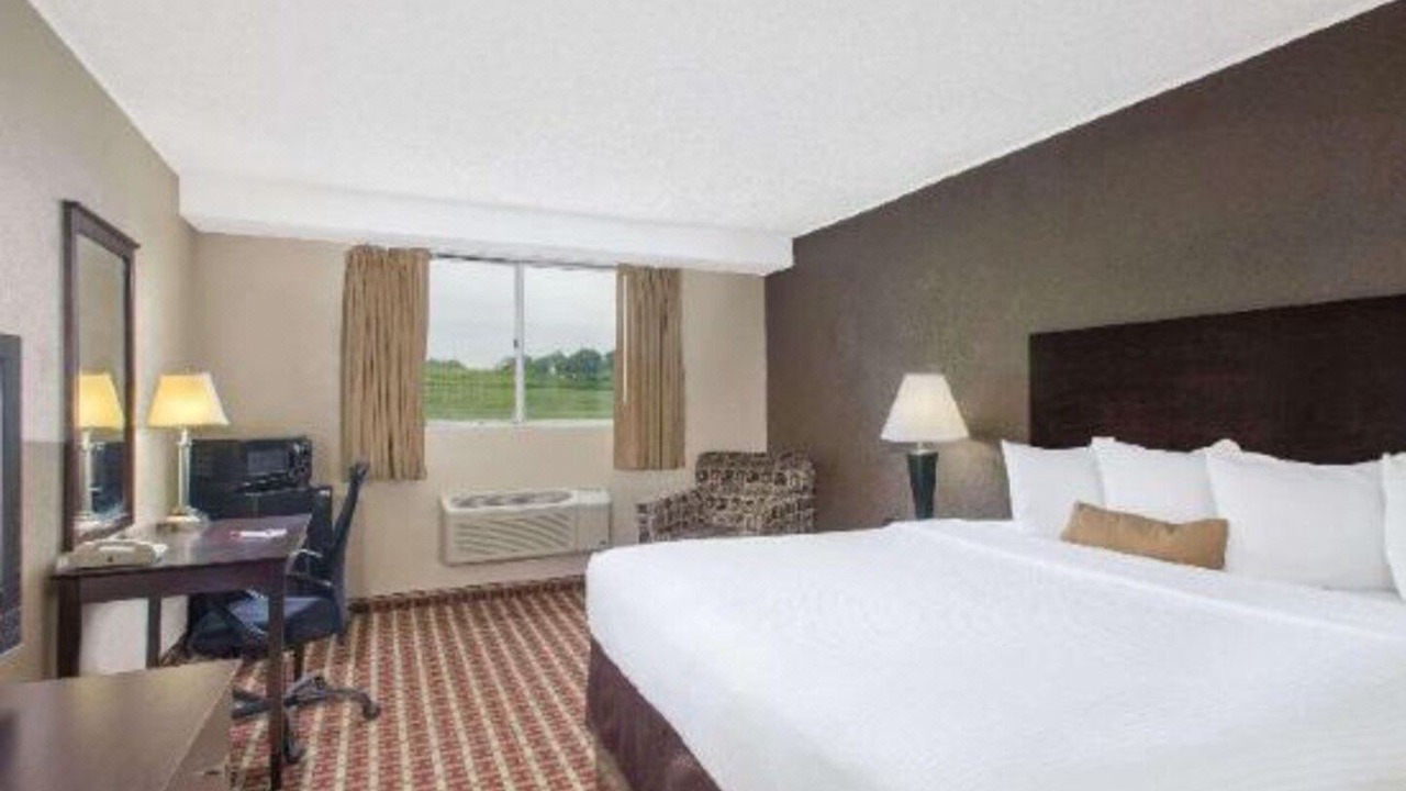 Photo of Bedroom in Fullerton