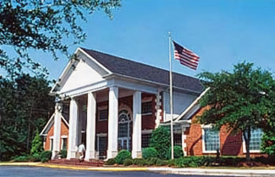 Photo of Buildings in Thomson