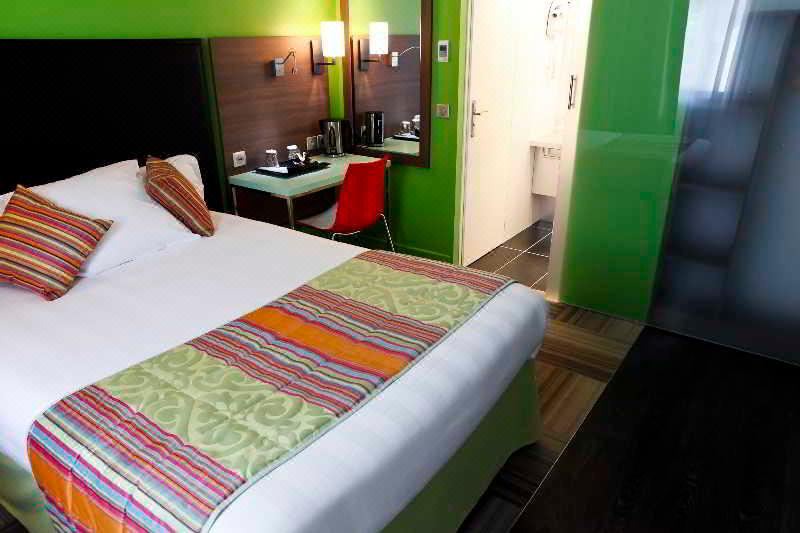 Photo of Bedroom in Sainte-Foy-les-Lyon