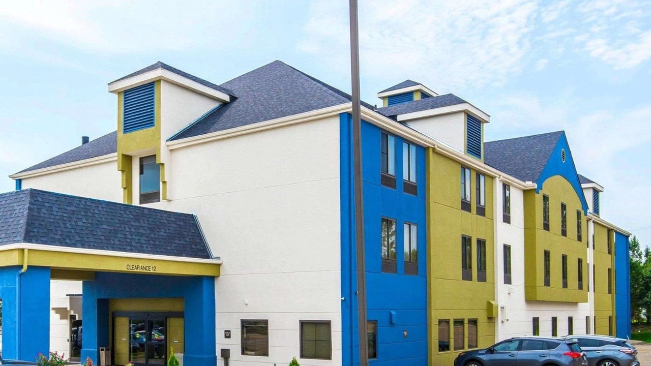 Photo of Buildings in Blue Springs