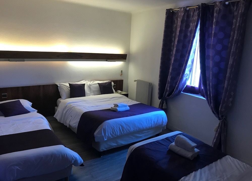 Photo of Bedroom in Entraigues-sur-la-Sorgue