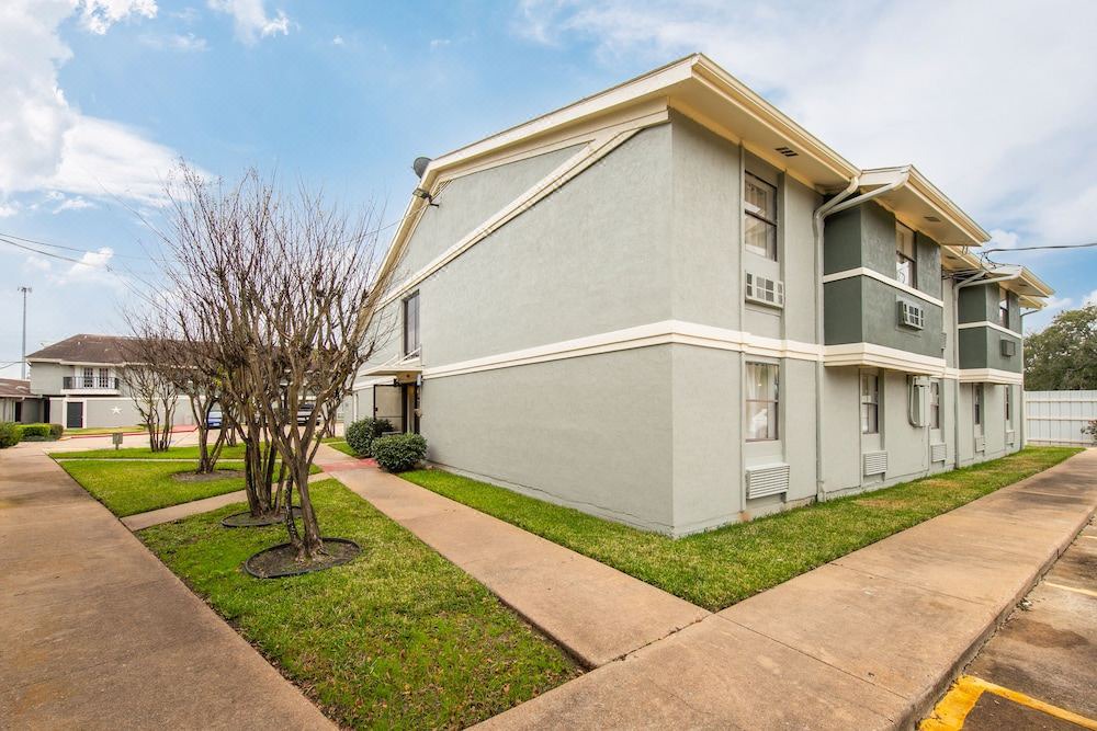 Photo of Buildings in Brenham