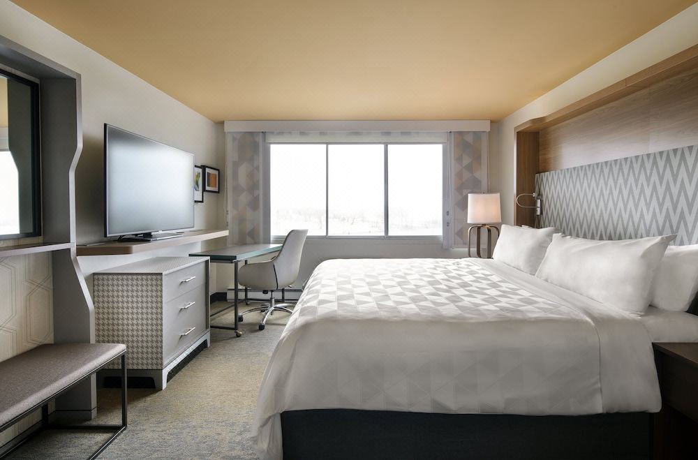 Photo of Bedroom in Longueuil