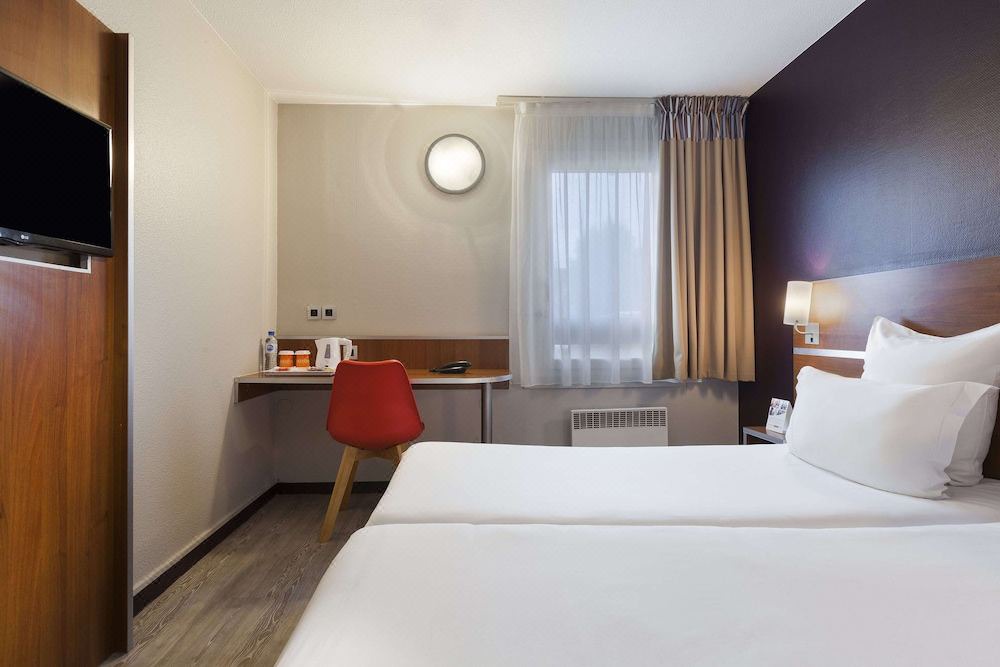 Photo of Bedroom in Linas