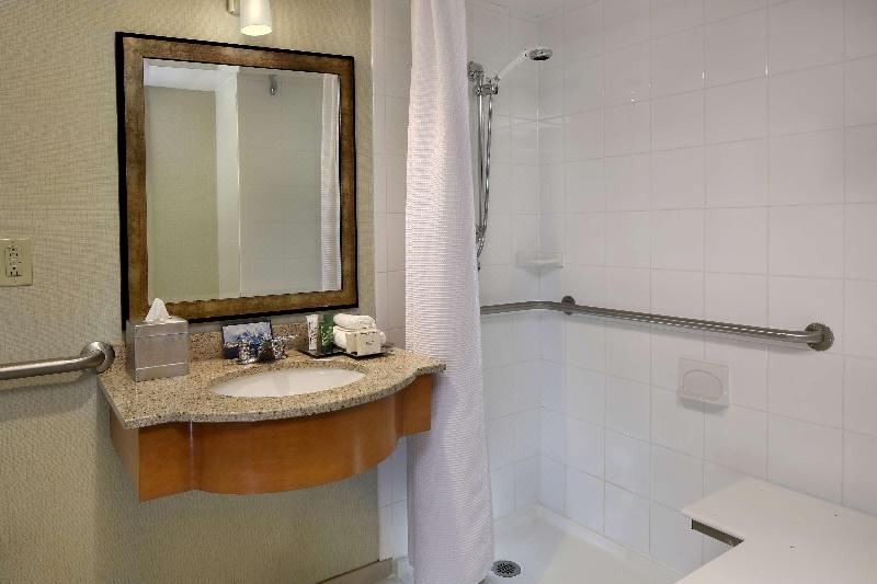 Photo of Others in Downtown Hartford