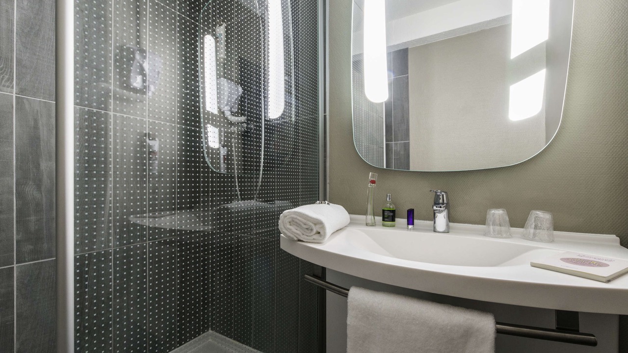 Photo of Bathroom in Cognac