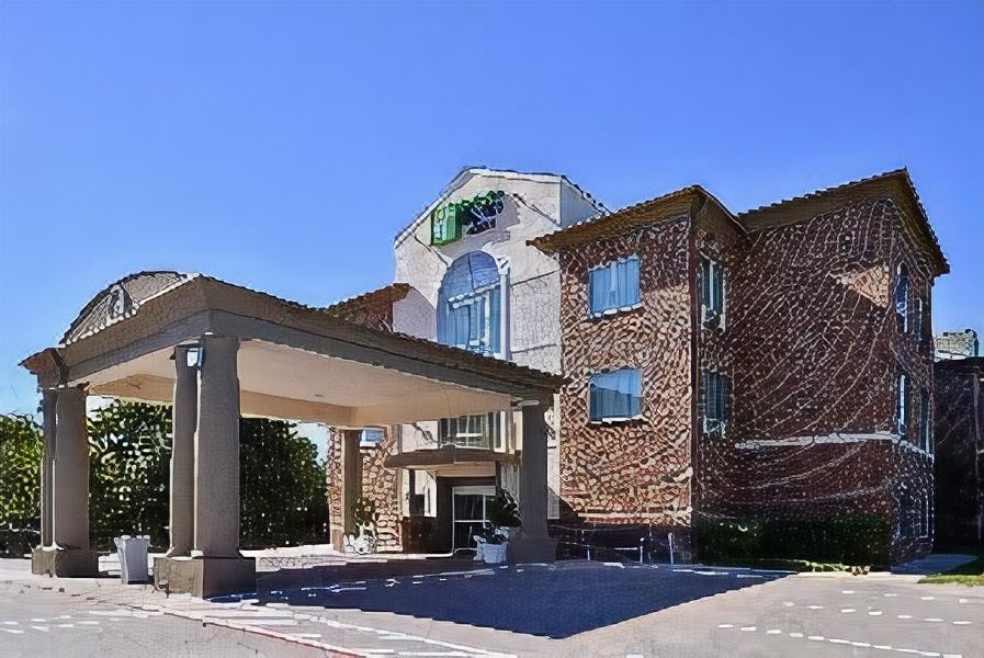 Photo of Buildings in Vance Jackson