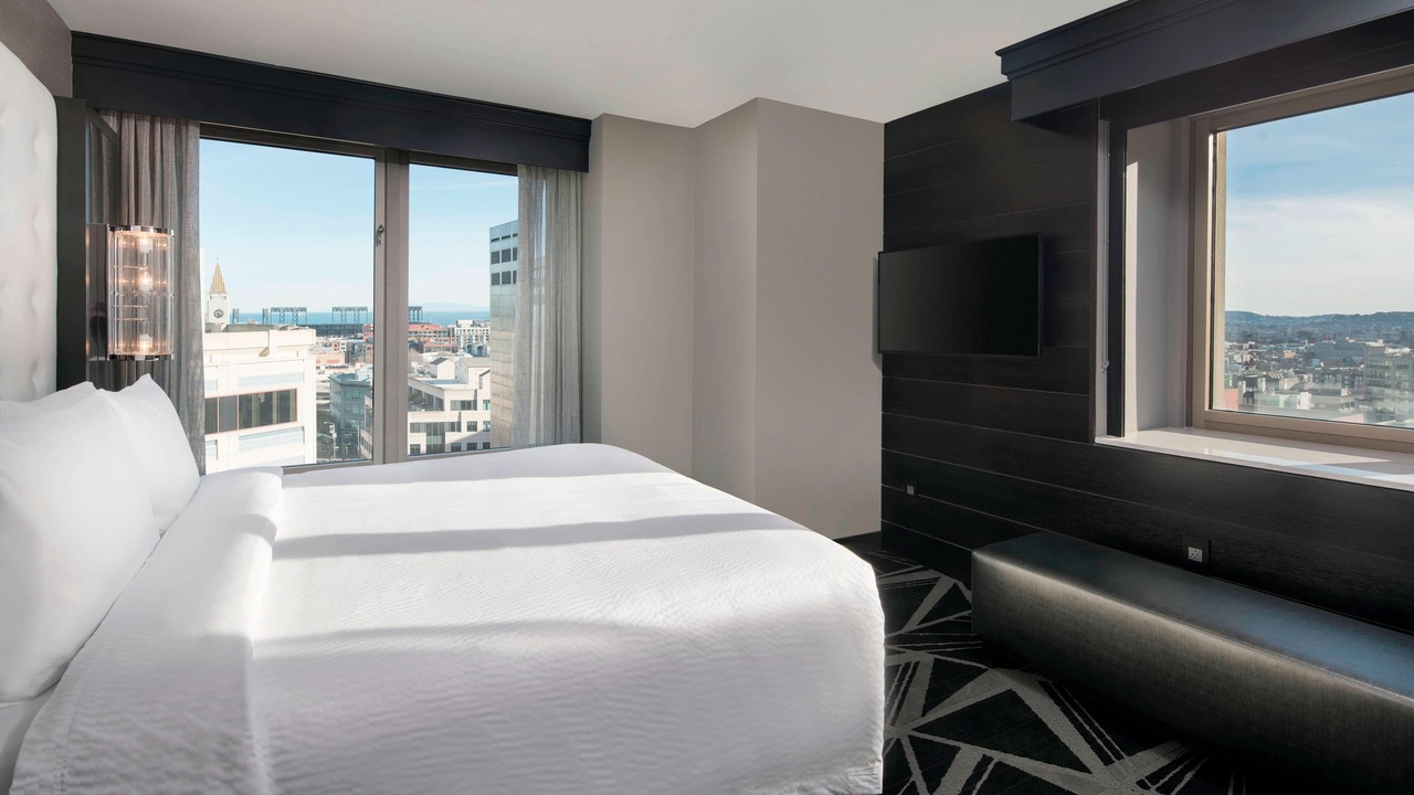 Photo of Bedroom in Downtown San Francisco