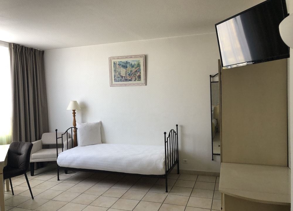 Photo of Others in Gemenos