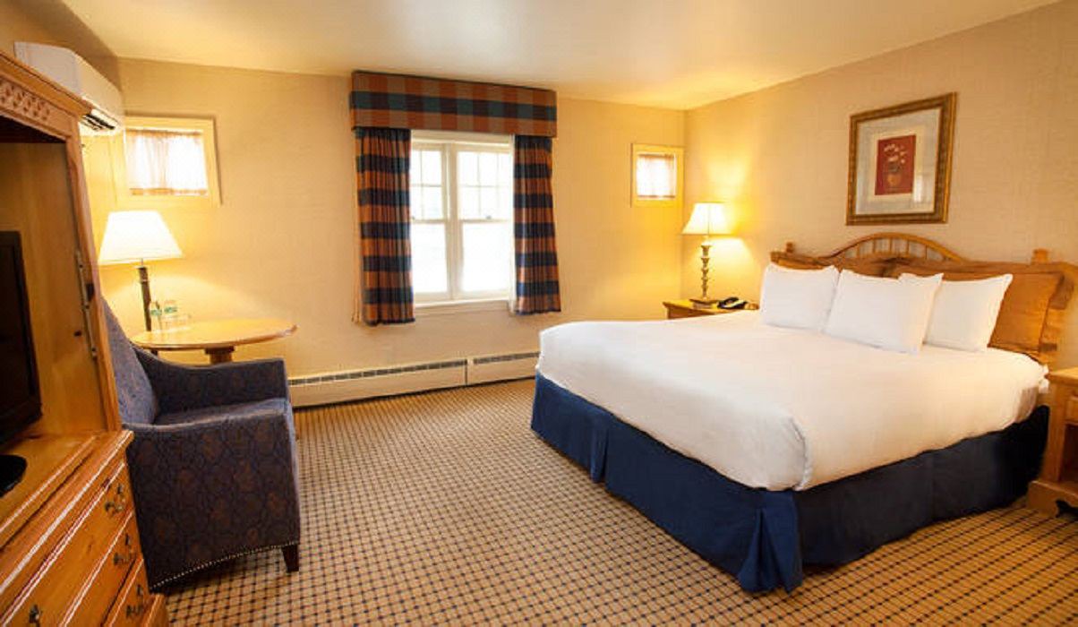 Photo of Bedroom in Wolfeboro