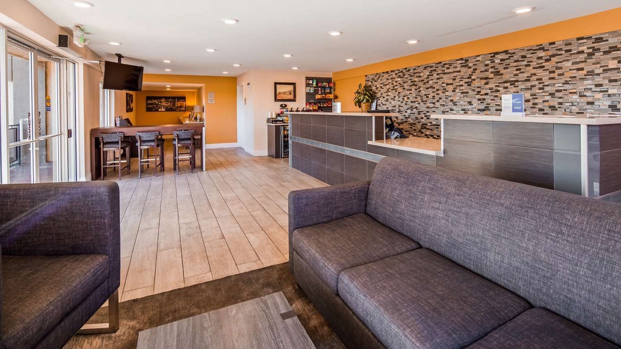 Photo of Livingroom in Boulder City