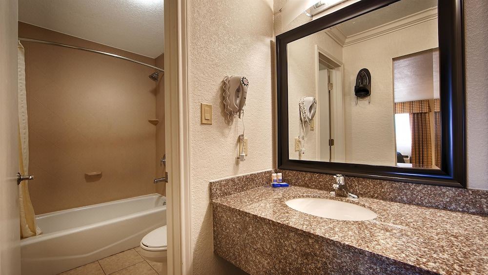 Photo of Bathroom in Kingsville