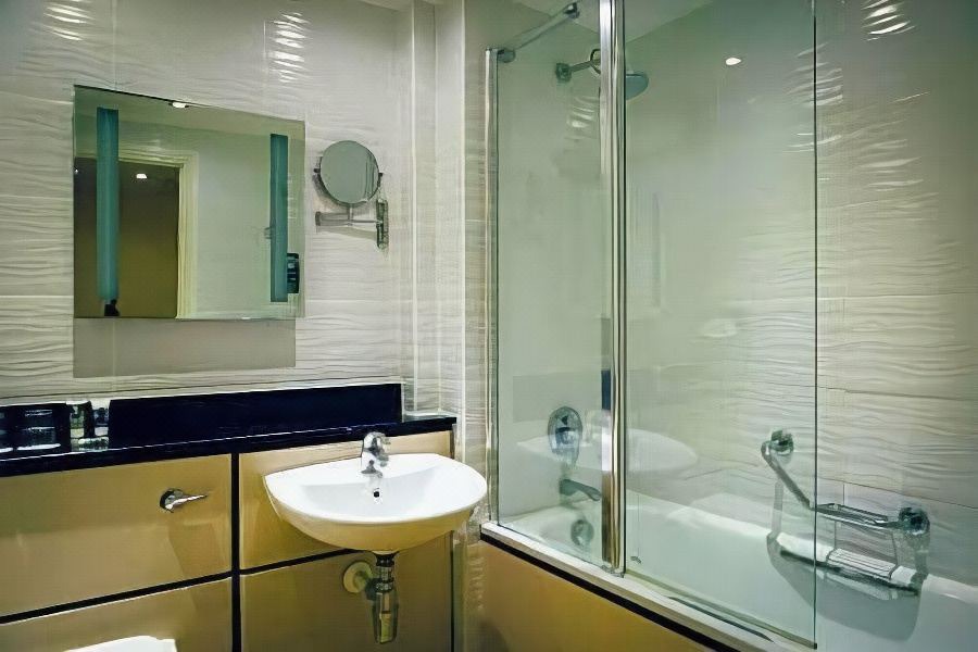 Photo of Bathroom in Willian