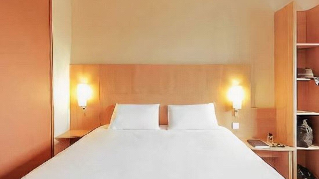 Photo of Bedroom in Nemours