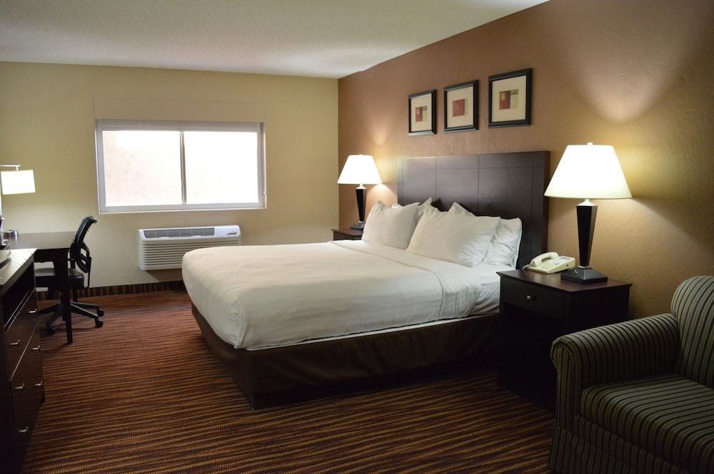 Photo of Bedroom in Green River