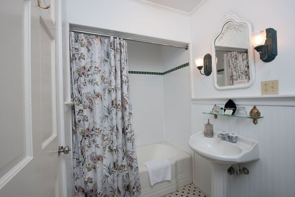 Photo of Bathroom in Vergennes