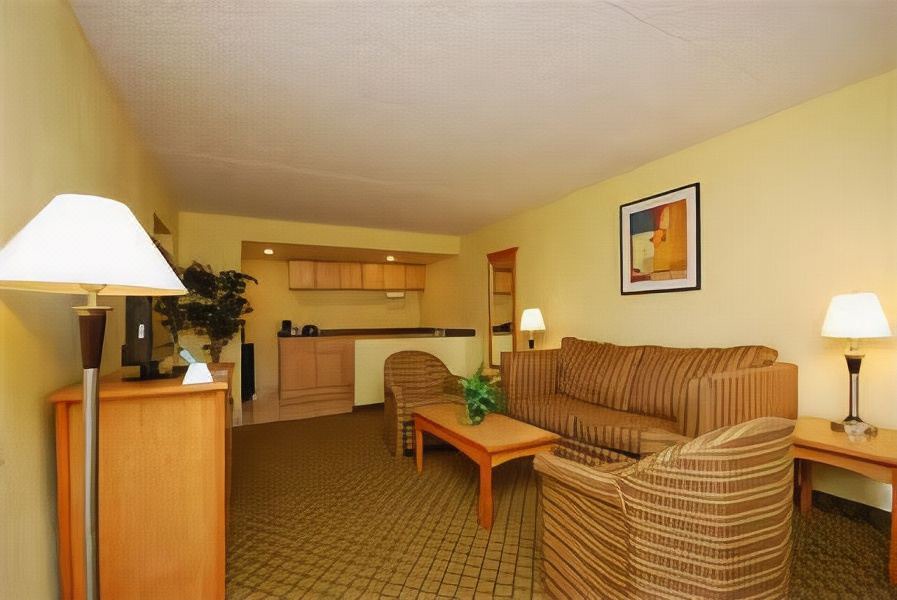 Photo of Livingroom in North Richland Hills