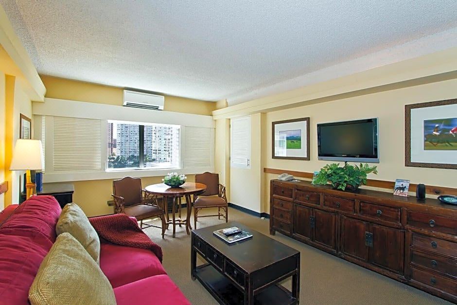 Photo of Livingroom in Waikiki