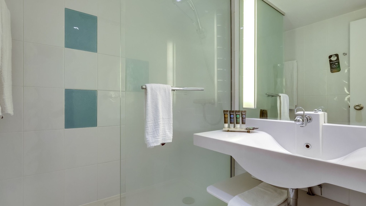 Photo of Bathroom in Charenton-le-Pont