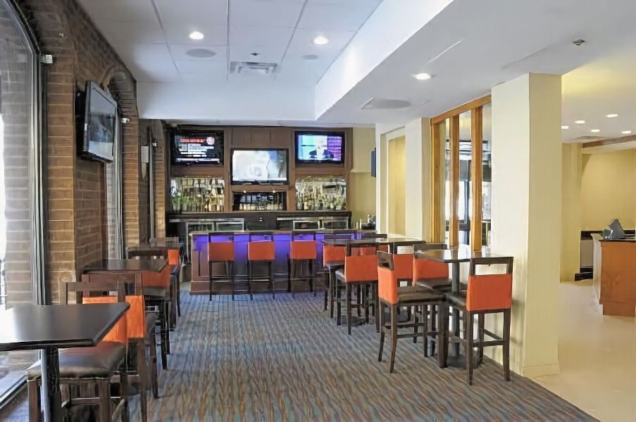 Photo of Livingroom in Downtown West