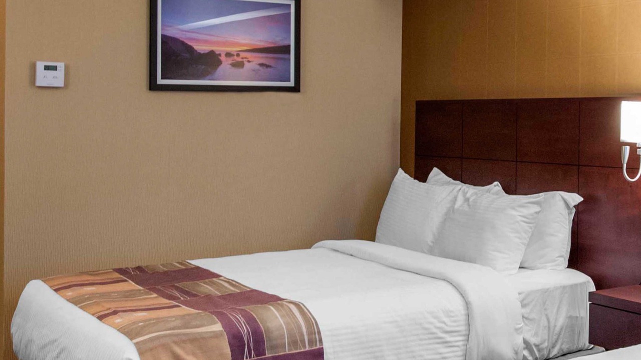 Photo of Bedroom in Gander