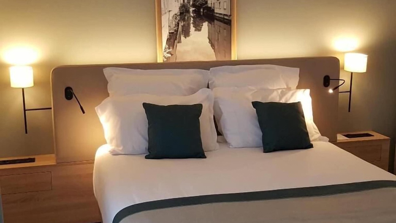 Photo of Bedroom in Chartres