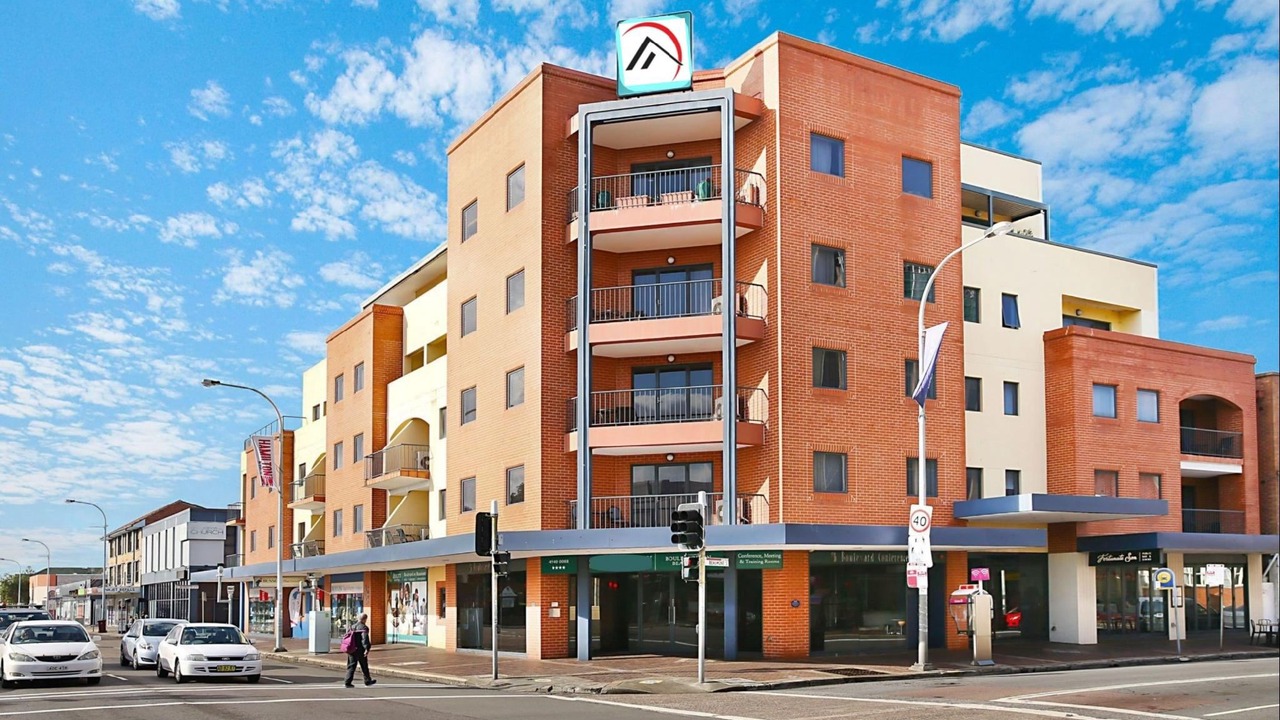 Photo of Buildings in Hamilton