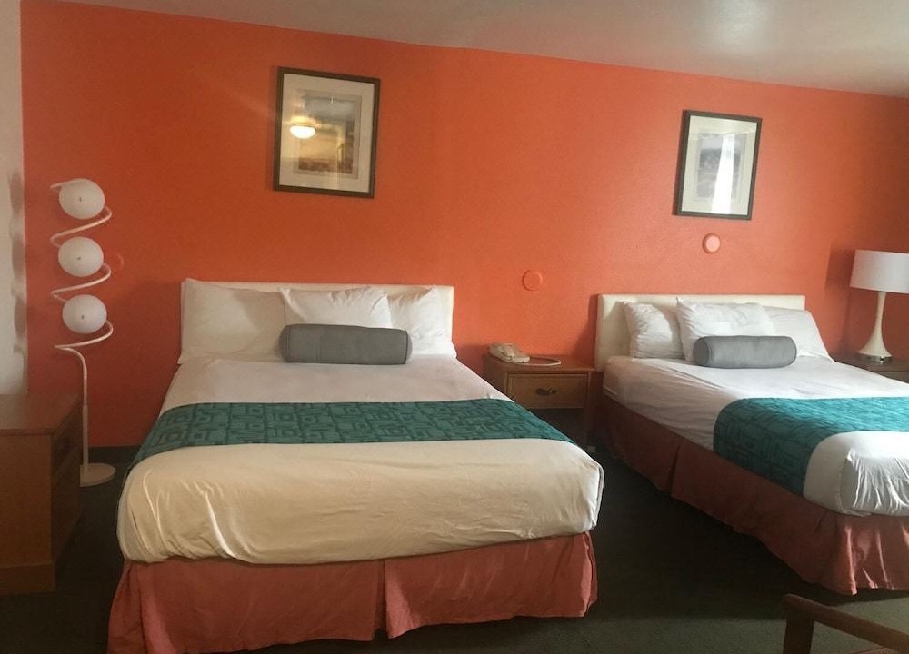 Photo of Bedroom in Southeast Salem