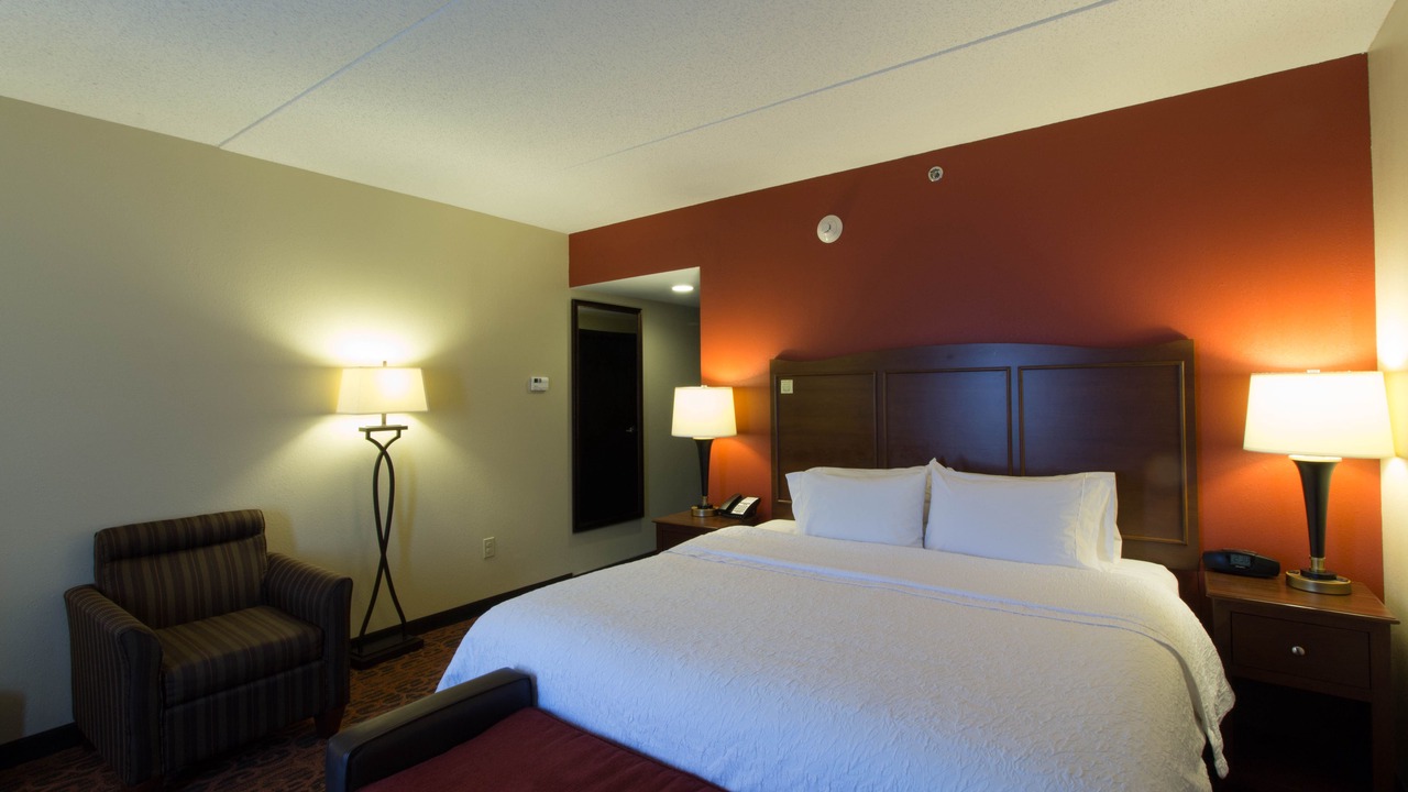 Photo of Bedroom in Grove City