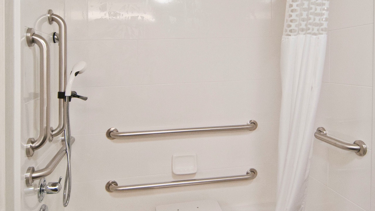 Photo of Bathroom in Pauls Valley